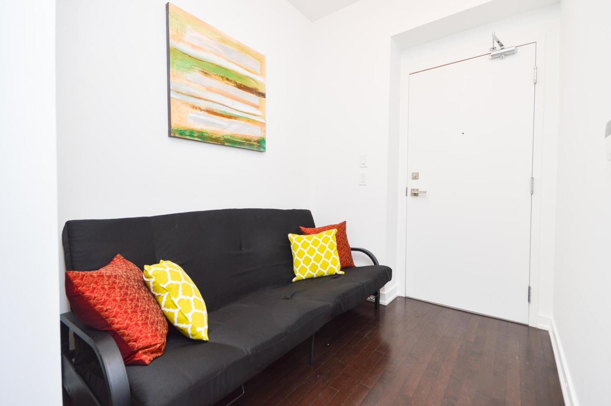 Downtown Toronto Condo Near Cn Tower, Scotiabank Arena, Rogers Centre, Union Station Exterior photo