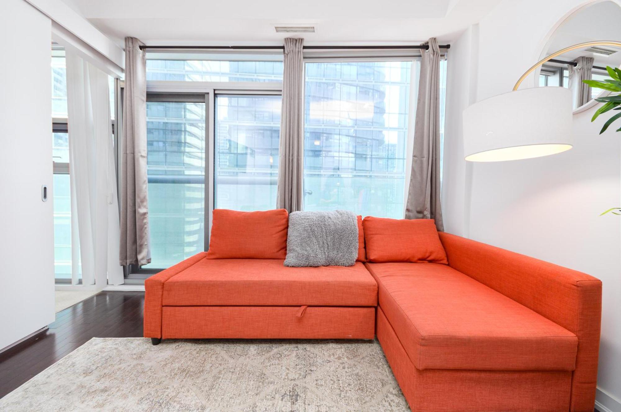 Downtown Toronto Condo Near Cn Tower, Scotiabank Arena, Rogers Centre, Union Station Exterior photo