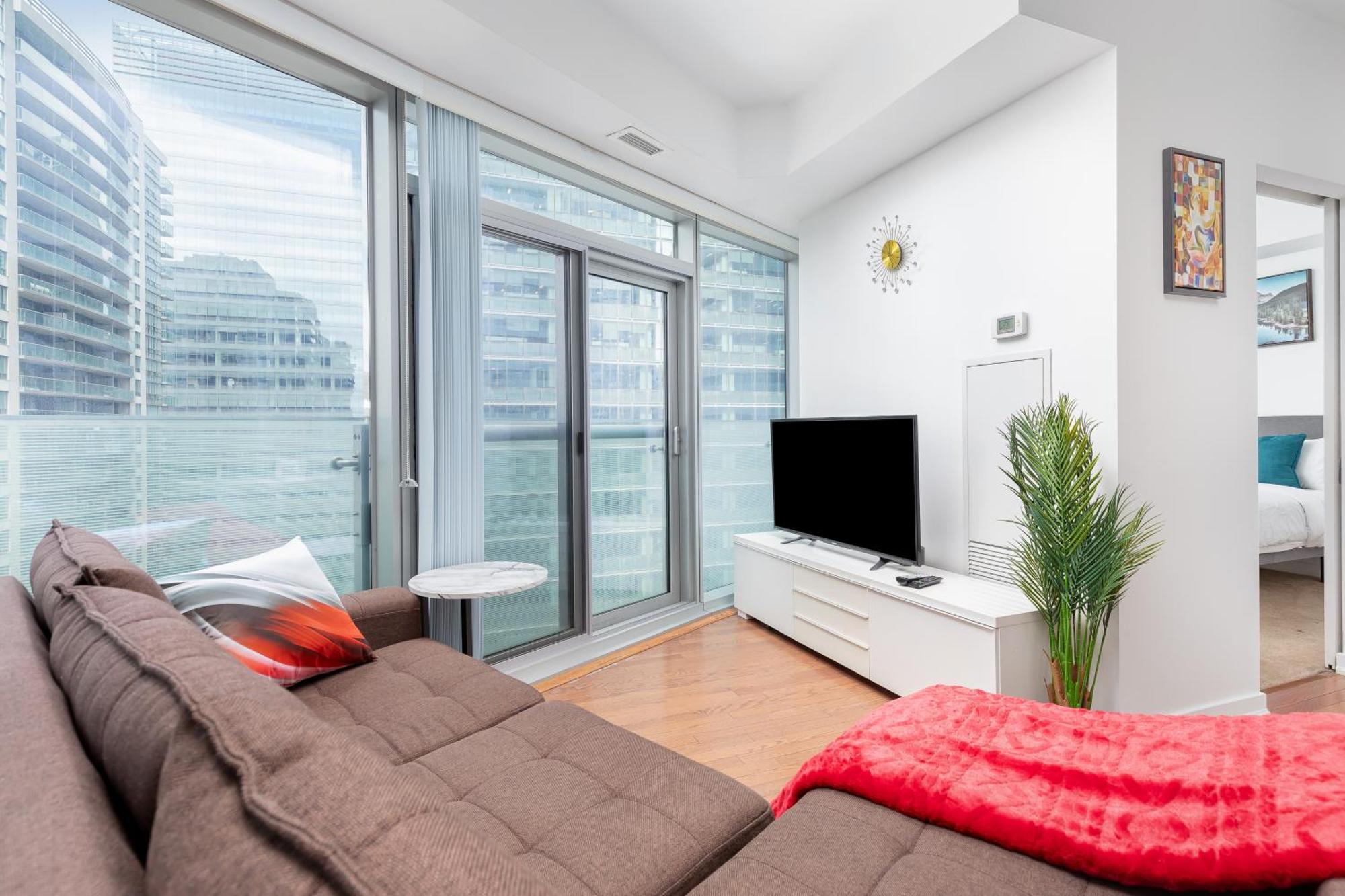 Downtown Toronto Condo Near Cn Tower, Scotiabank Arena, Rogers Centre, Union Station Exterior photo